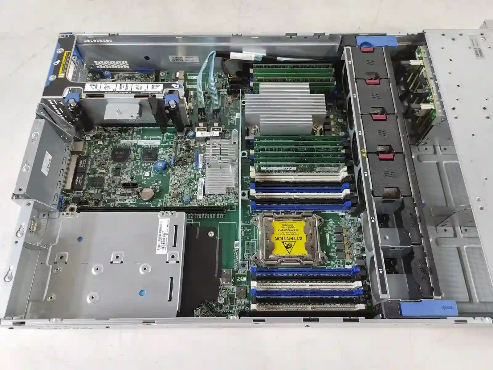HP-ProLiant-DL380-Gen9-Motherboard-Overview - servers